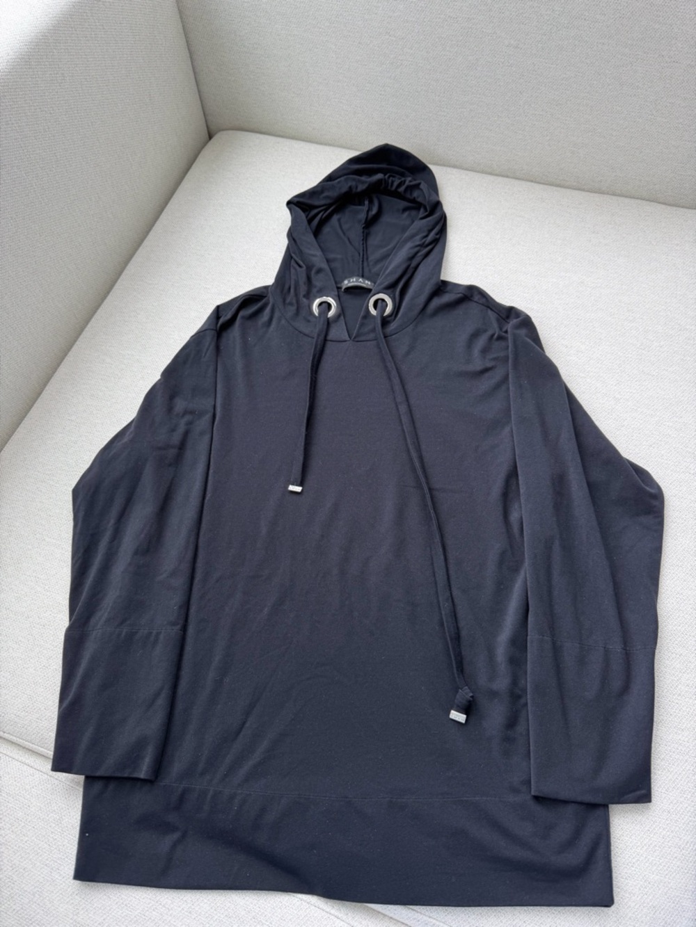 SHAN Black Hoodie Women’s Pullover Lightweight Minimalist Size L